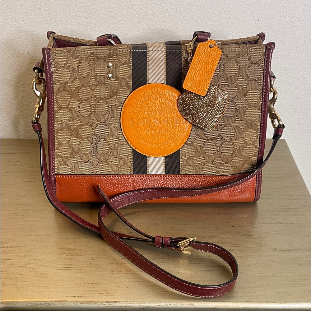 Coach Dempsey Carryall bag signature jacquard with stripe